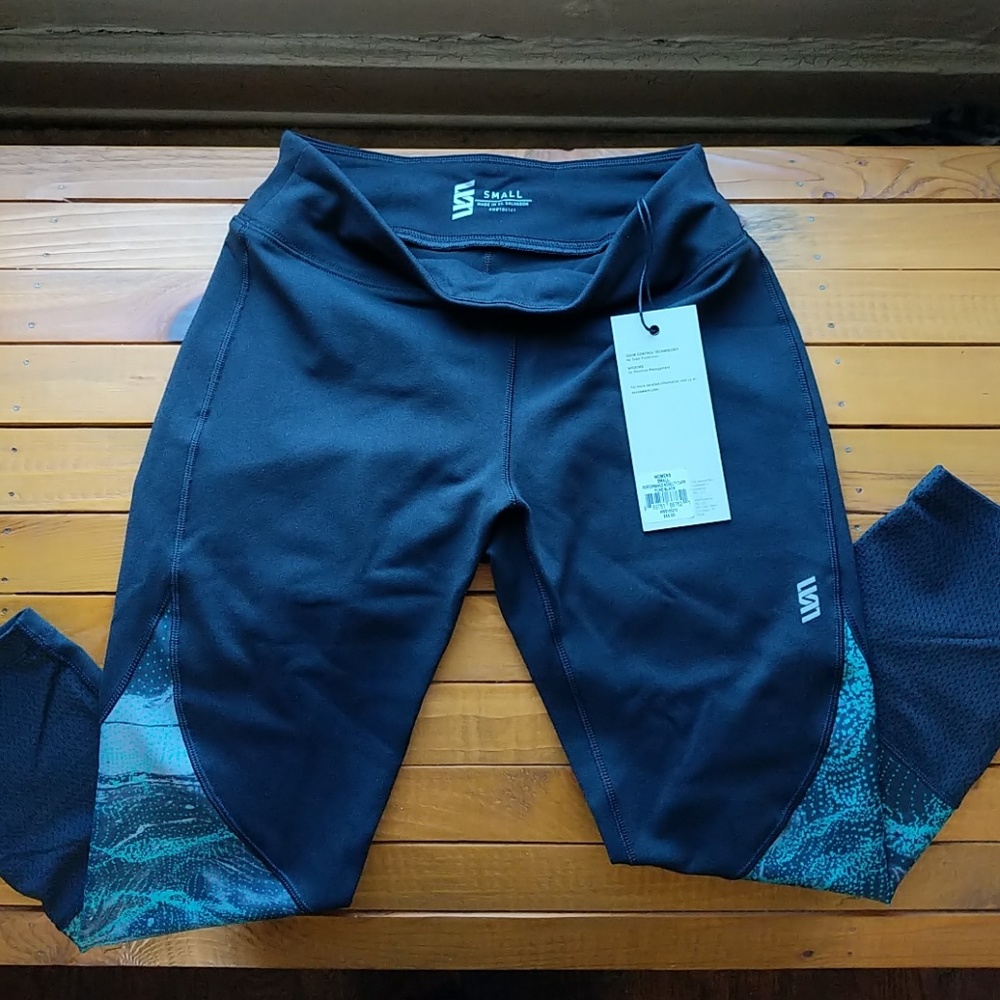 Second skin performance capris - Picture 1 of 4